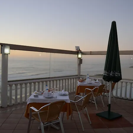 Albergaria Pedra D'ouro 게스트하우스 상페드루 지 모엘