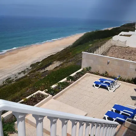 Albergaria Pedra D'ouro 상페드루 지 모엘