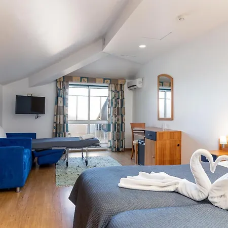 Albergaria Pedra D'ouro Guest house 3*